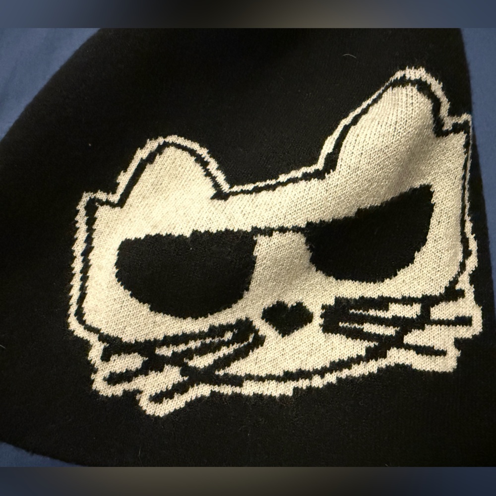 Karl Lagerfeld Black Icon Cat Knit Hat - Picture 3 of 4
